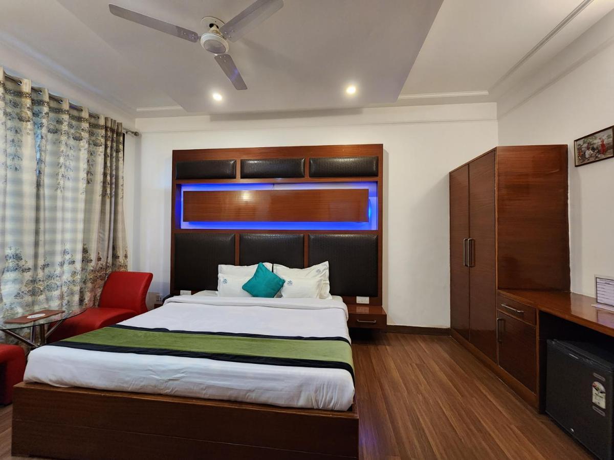 Hotel Bliss Касаули Экстерьер фото