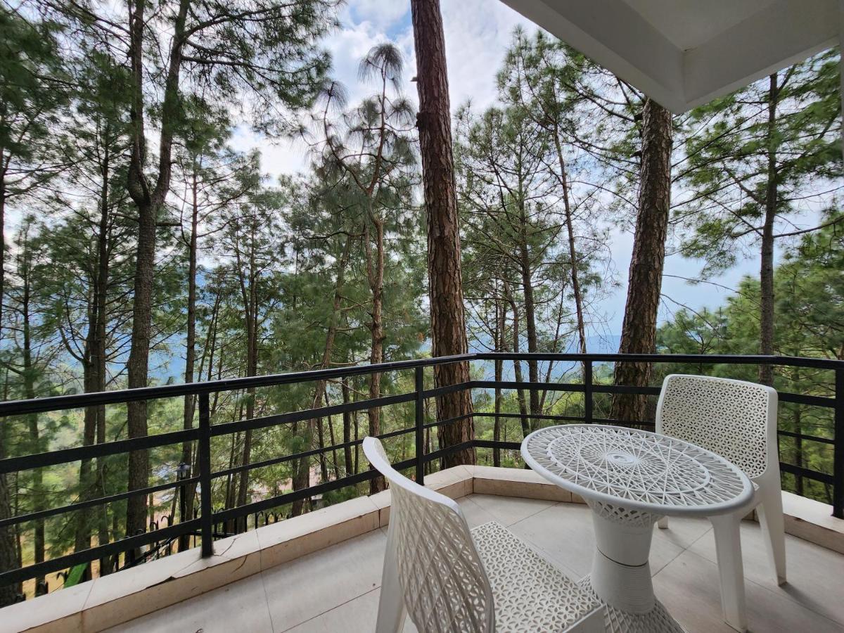 Hotel Bliss Касаули Экстерьер фото