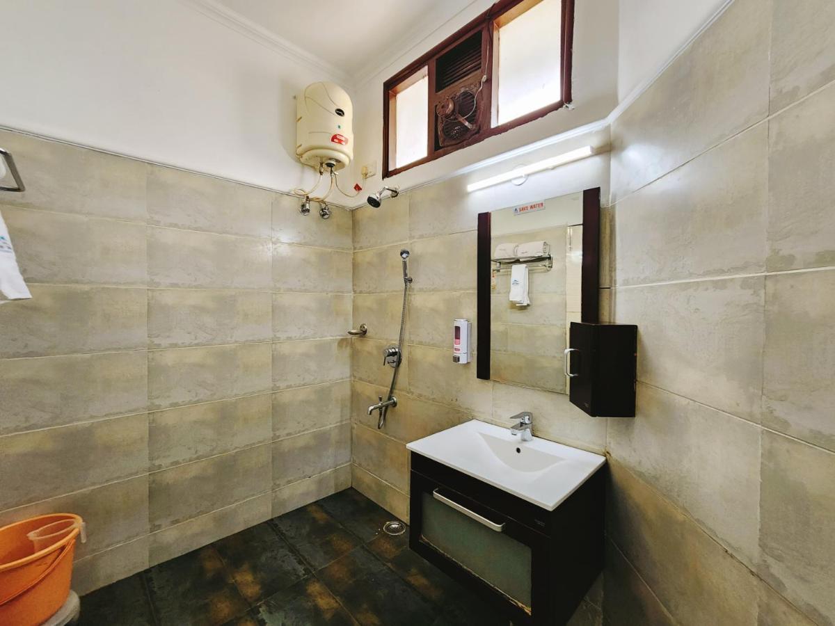 Hotel Bliss Касаули Экстерьер фото