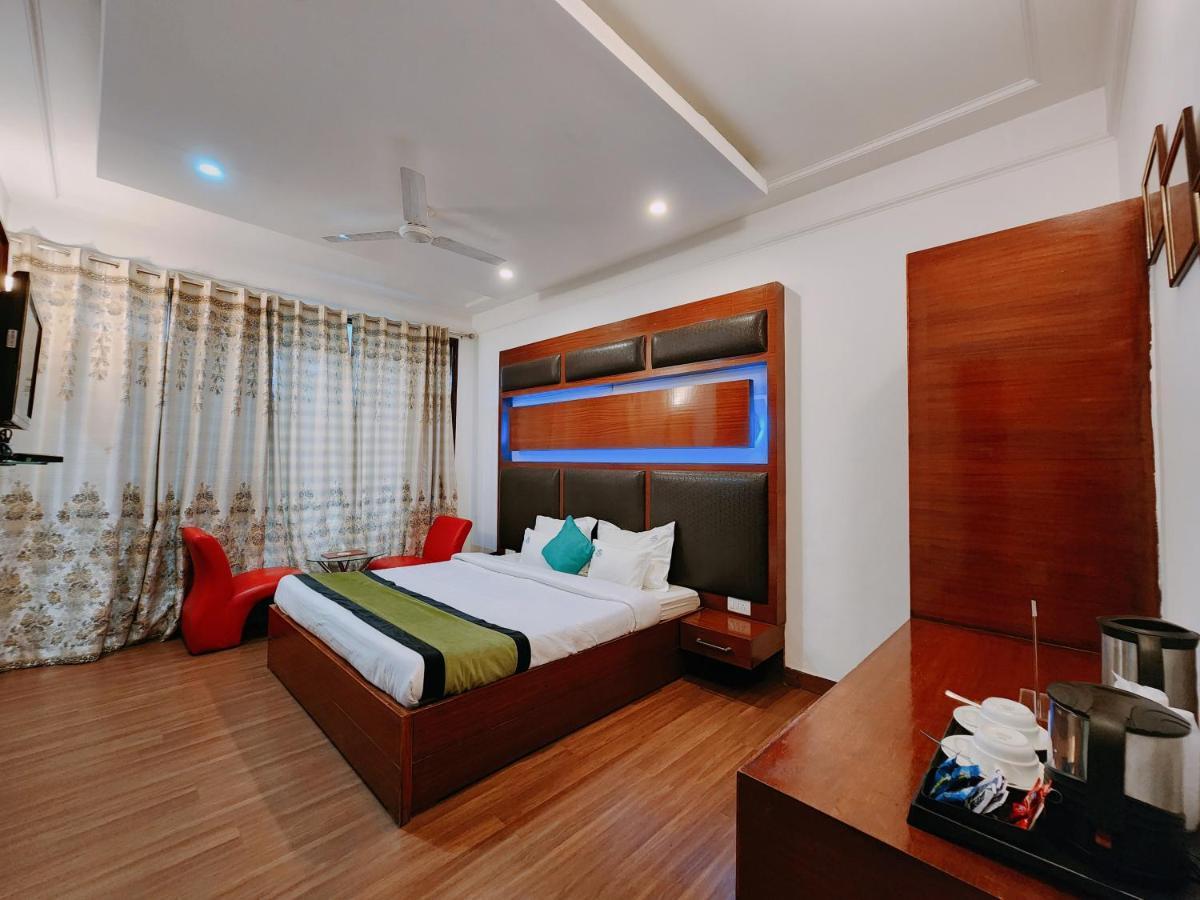 Hotel Bliss Касаули Экстерьер фото