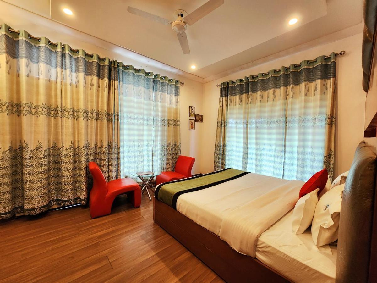Hotel Bliss Касаули Экстерьер фото